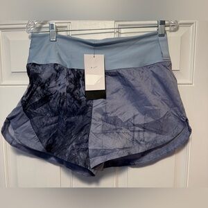Nike women’s med trail running shorts- nwt
